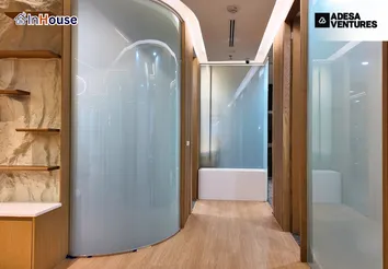 ผลงานติดตั้ง ออฟฟิศ ห้องประชุม ห้องผู้บริหาร ทุกห้อง สร้างภาพลักษณ์องค์กรที่ล้ำสมัย โดย InHouse