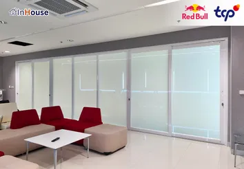 ผลงานติดตั้ง ห้องอเนกประสงค์ โรงงานกระทิงแดง โดย InHouse