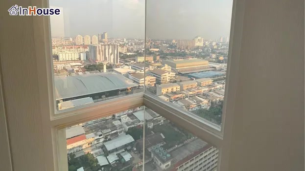 โหมดใส (Clear) ฟิล์มไฟฟ้า รับแสงธรรมชาติได้โดยไม่ต้องลุกจากเตียง — ศุภาลัย เวอเรนด้า สุขุมวิท 117 – นวัตกรรมกระจกอัจฉริยะในห้องนอน